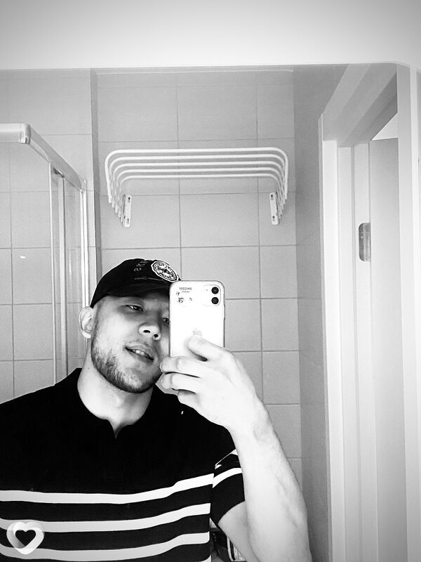 Алишер, 23, Москве — анкета №2621520