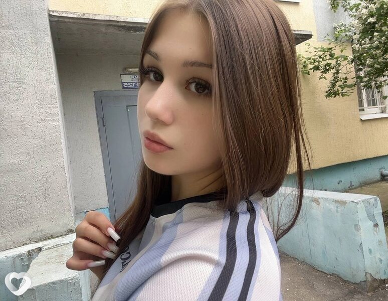 Аня, 24, Москве — анкета №2622366
