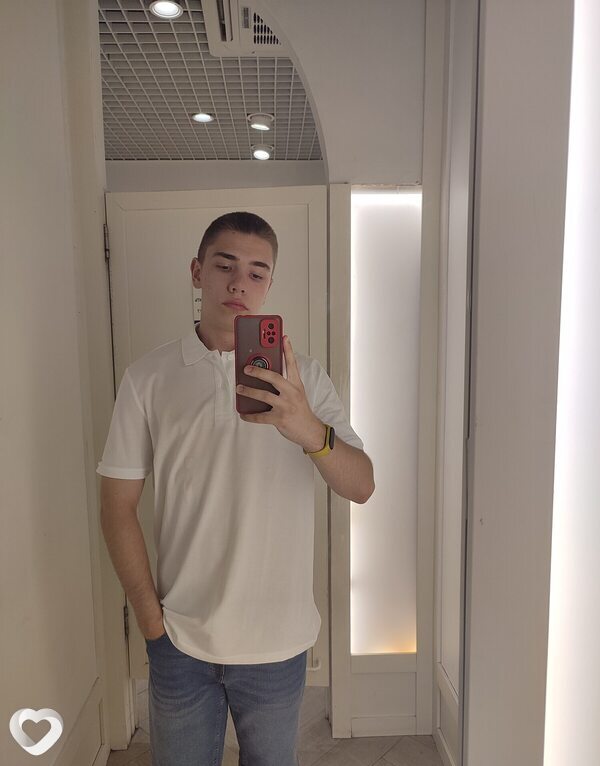 Георгий, 19, Киеве — анкета №2622687