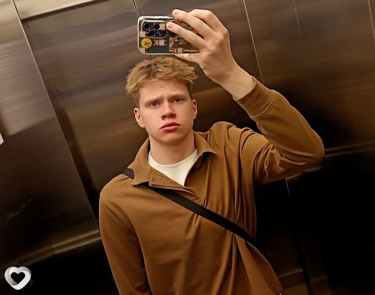 Матвей, 19, Санкт-Петербурге — анкета №2622771