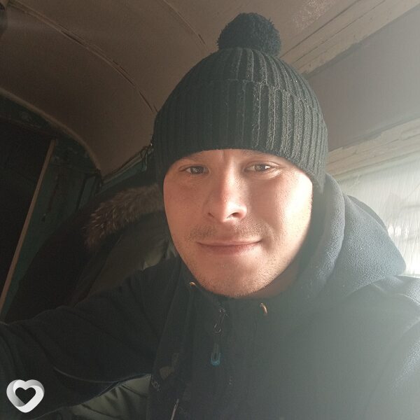 Артём, 28, Усолье-Сибирское — анкета №2622902