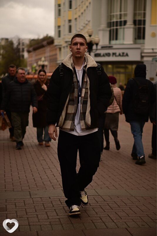 Артем, Москва
