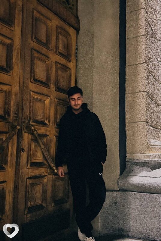 Сурен, 22, Москве — анкета №2623583