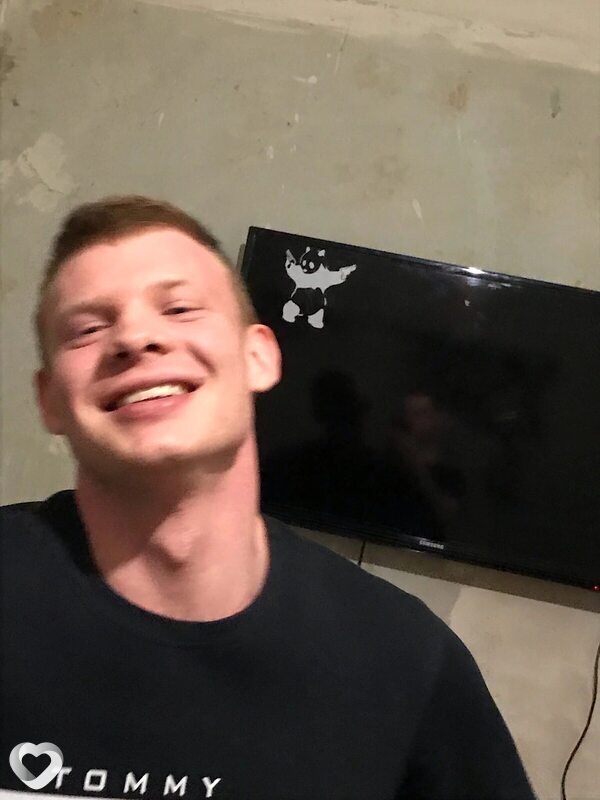 Витя, 26, Ростове-на-Дону — анкета №2623627