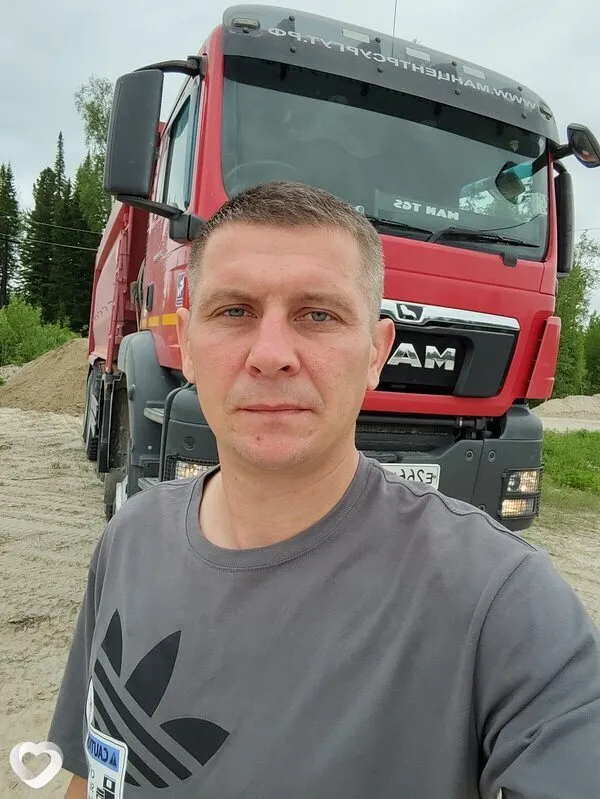 Артём, 35, Москве — анкета №2623925