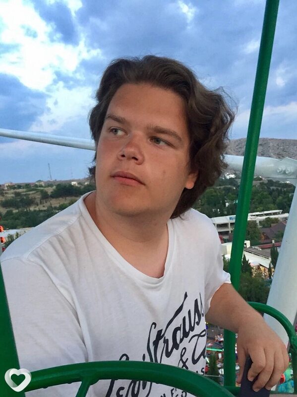 Павел, 26, Москве — анкета №2624159