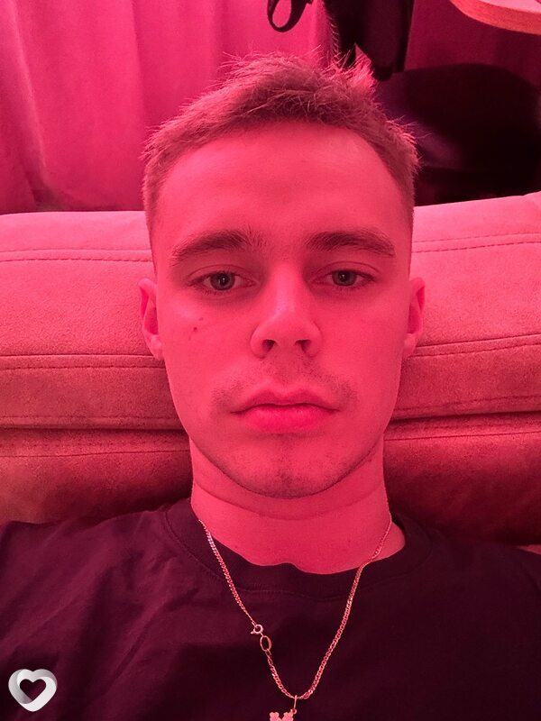 Евгений, 22, Кирове — анкета №2624454