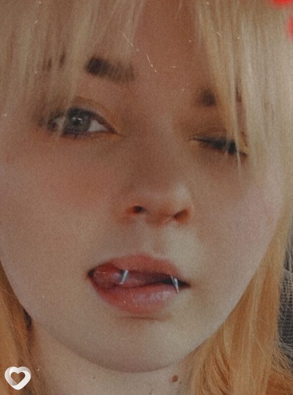 Еля, 20, Москве — анкета №2625406