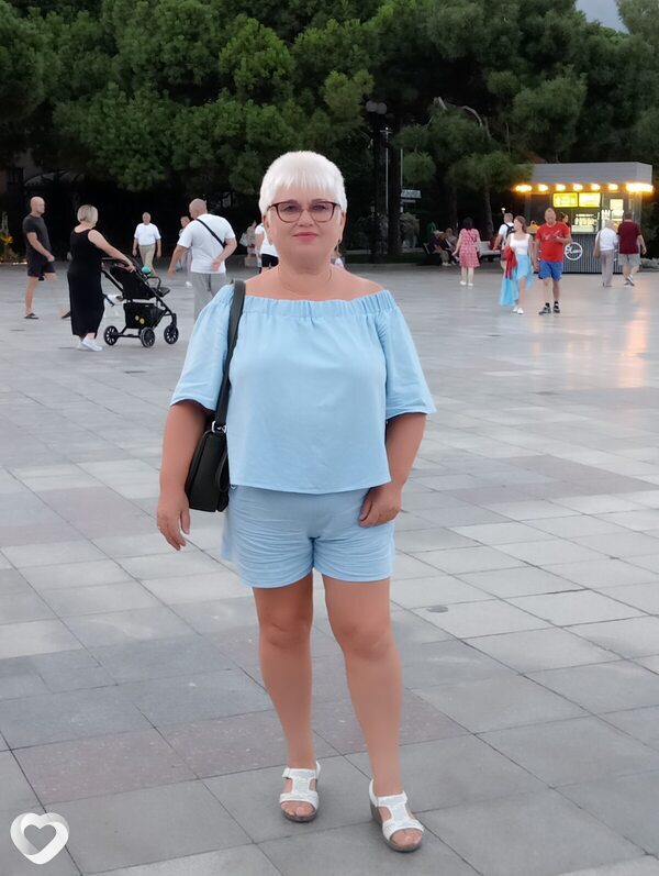 Людмила, 64, Ялте — анкета №2624597