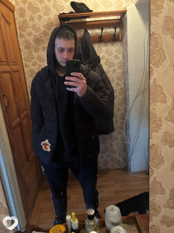 Илья, 24, Искитиме — анкета №2625219