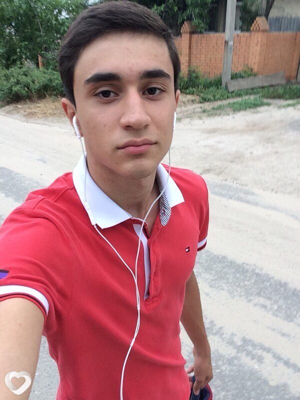 Artak, 21, Ереван — анкета №2625330