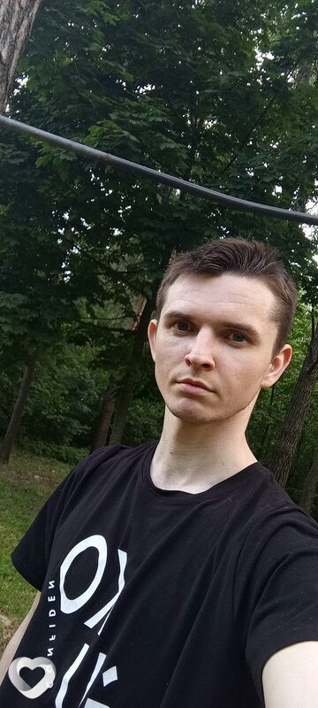 Илья, 22, Минске — анкета №2625429