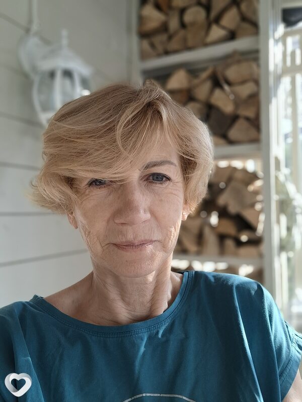 Ирина, 60, Калининграде — анкета №2625609