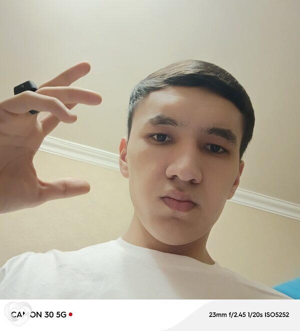 Мухаммаддиёр, 21, Сочи — анкета №2625912