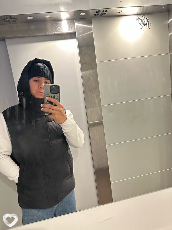 Дима, 26, Новом Уренгое — анкета №2626359