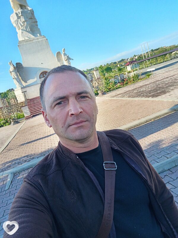 Виталий, 41, Ессентуках — анкета №2626679