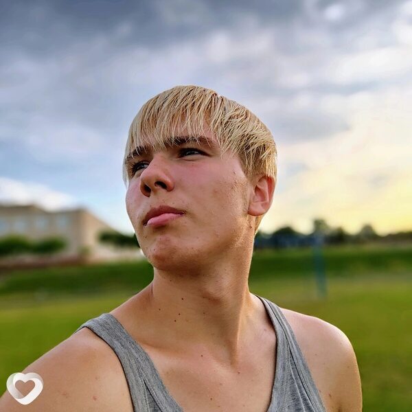 Кирилл, 20, Минске — анкета №2626861