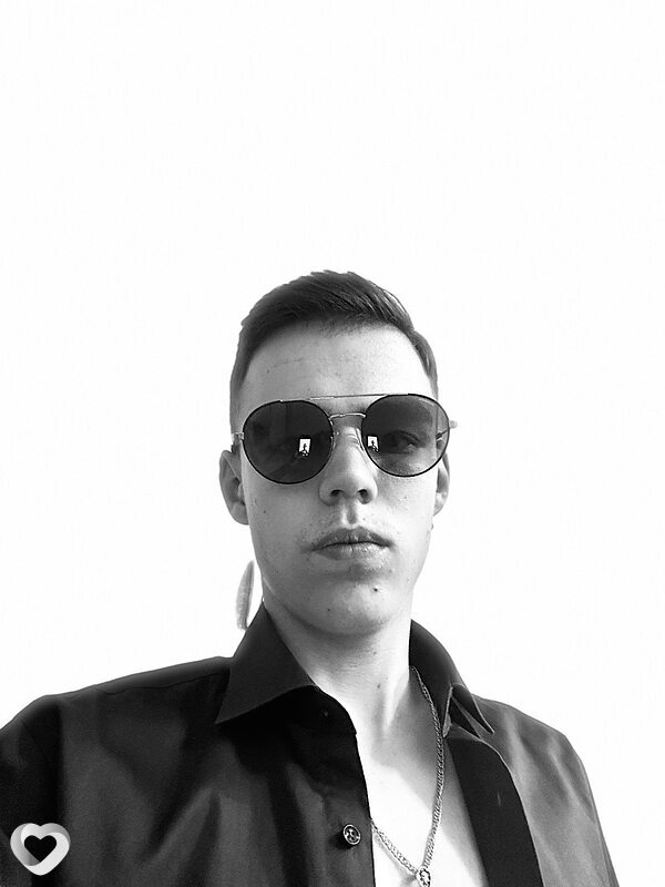Влад, 20, Дзержинске — анкета №2626866