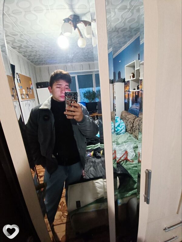 Вадим, 22, Серпухове — анкета №2627243