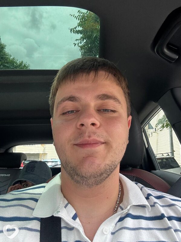 Эрик, 22, Сочи — анкета №2627009