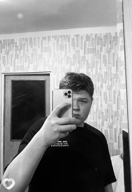 Влад, 20, Лобне — анкета №2627021