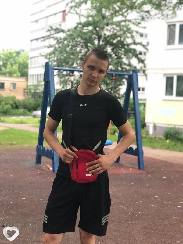 Павел, 19, Москве — анкета №2627184