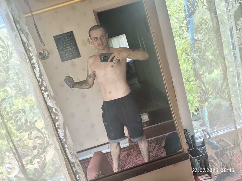 Алекс, 35, Донецке — анкета №2627451
