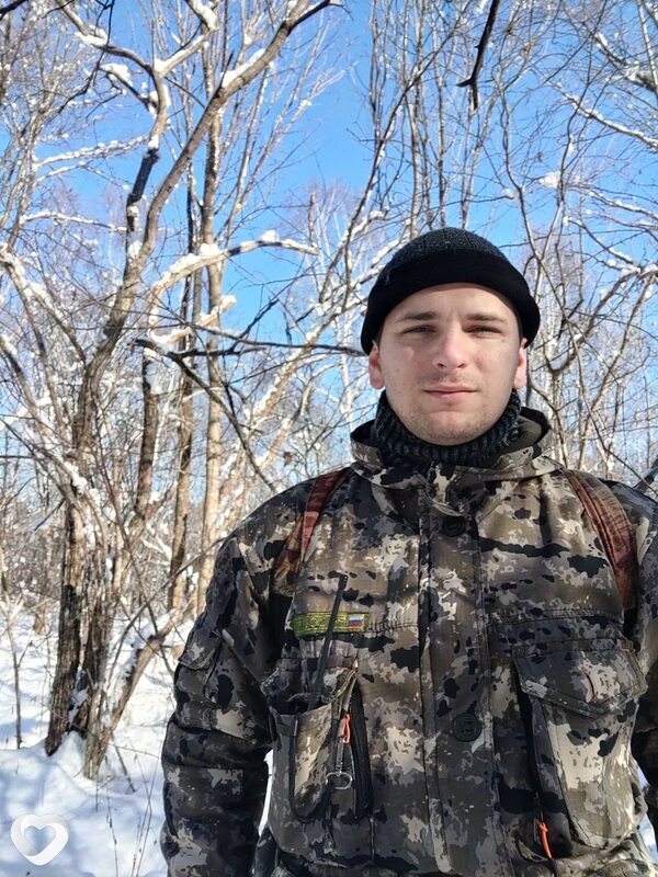 Денис, 24, Лесозаводске — анкета №2628124