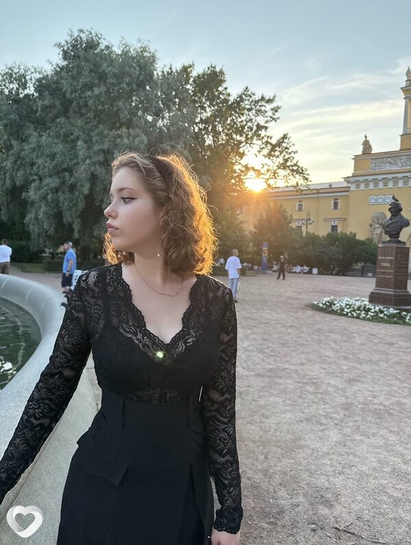 Элина, 19, Санкт-Петербурге — анкета №2627367