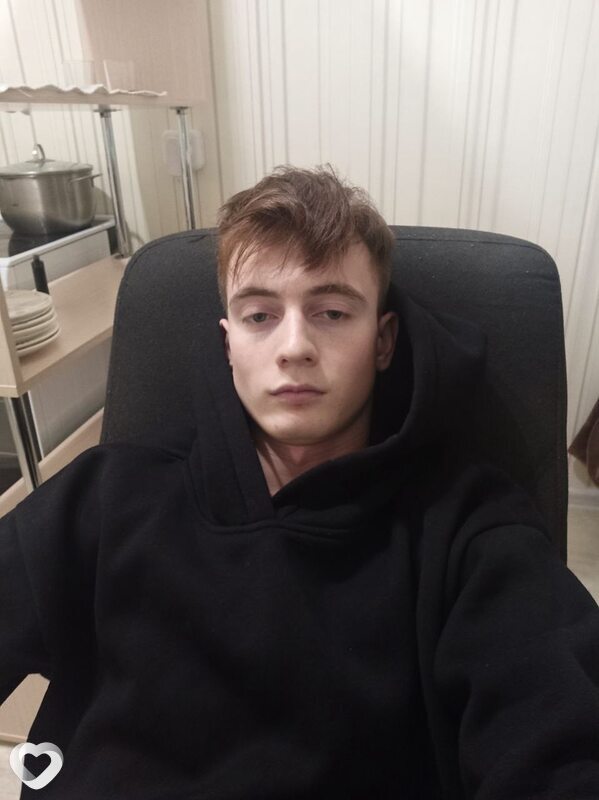 Илья, 28, Москве — анкета №2627457