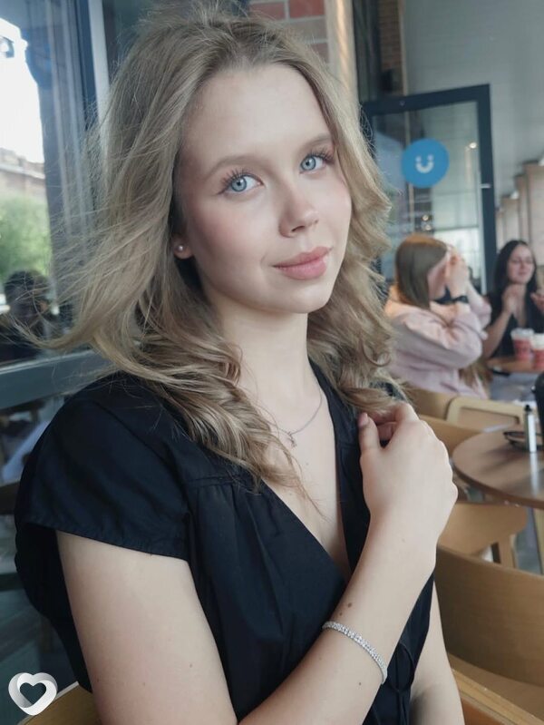Лиза, 26, Казани — анкета №2627458