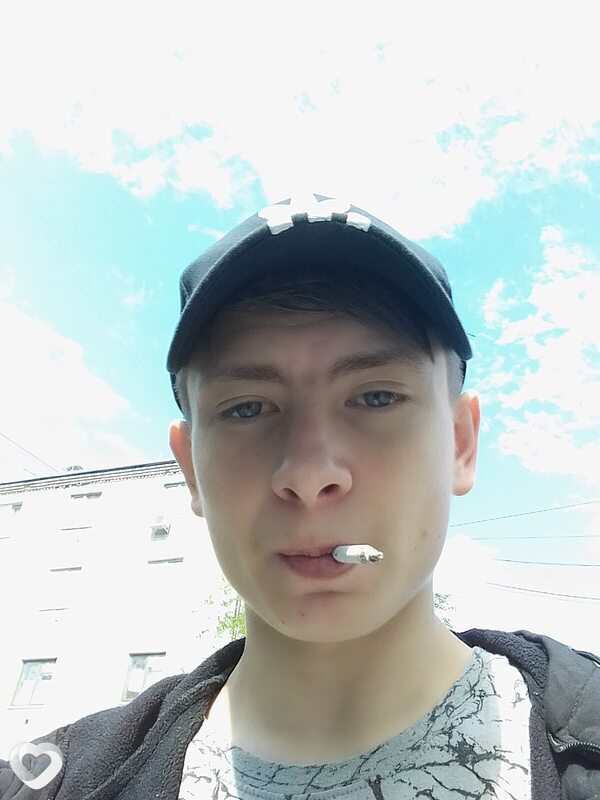 Влад, 19, Кургане — анкета №2627384