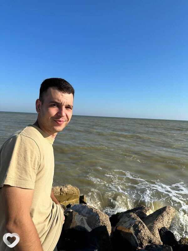 Роман, 27, Краснодаре — анкета №2628393