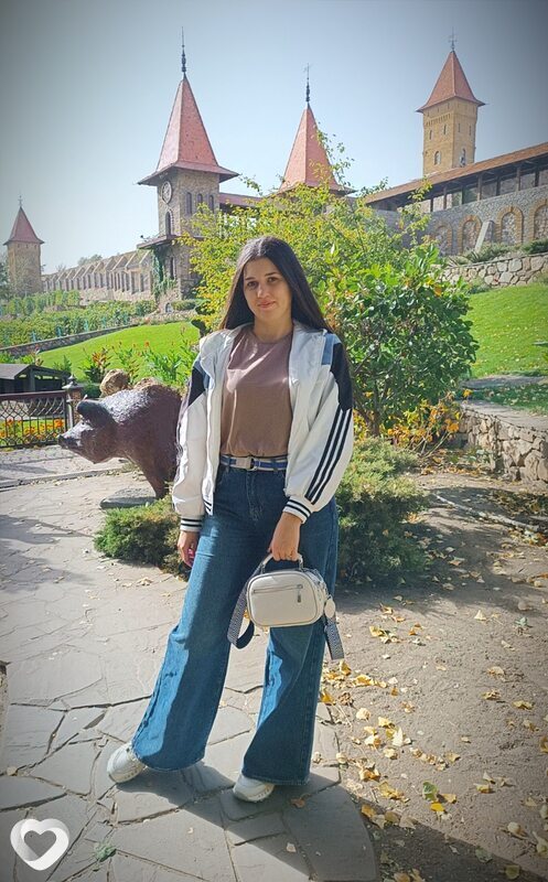 Александра, 25, Луганске — анкета №2628131