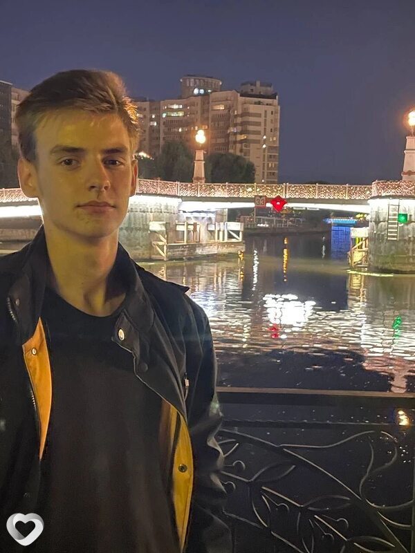 Никита, 19, Краснодаре — анкета №2628375