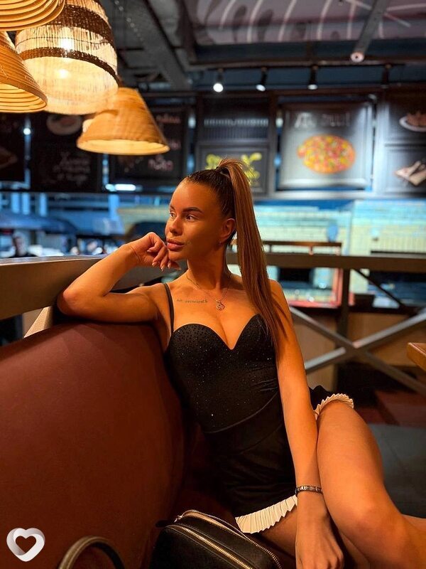 Ульяна, 22, Новосибирске — анкета №2628307