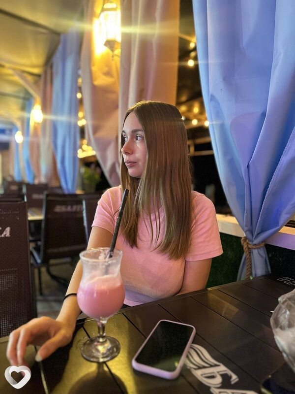 Аня, 24, Краснодаре — анкета №2628301