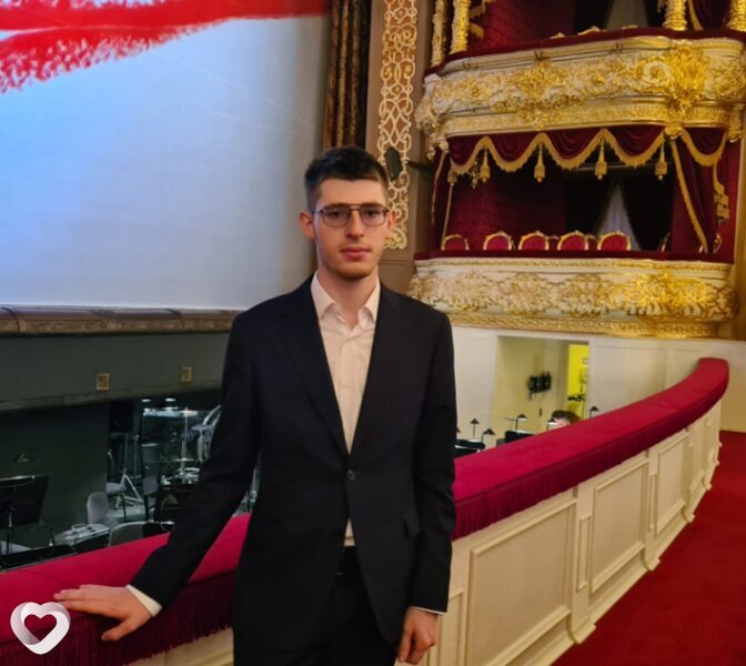 Максим, 23, Москве — анкета №2628498