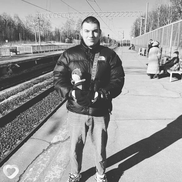 Виктор, 22, Подольске — анкета №2628863