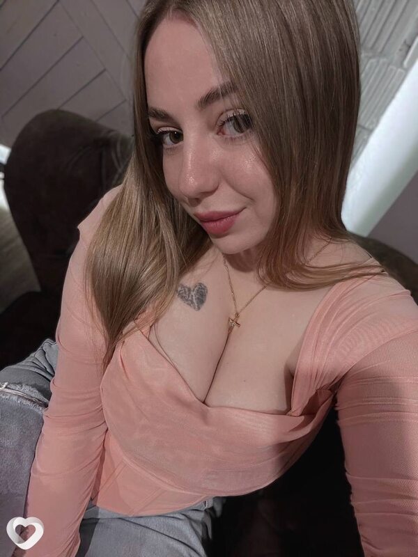 Анна, 25, Великом Новгороде — анкета №2628904