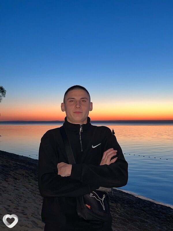 Александр, 21, Чебоксарах — анкета №2628960