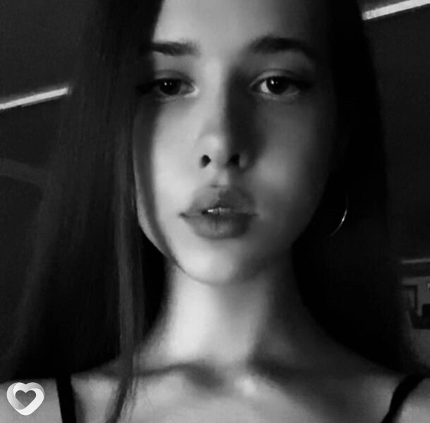 Маша, 19, Санкт-Петербурге — анкета №2630036