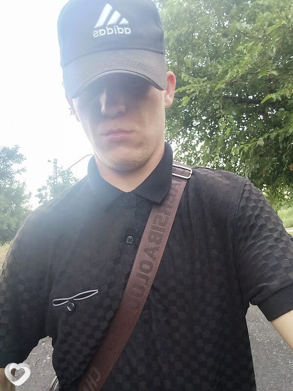 Александр, 24, Шахтах — анкета №2630023