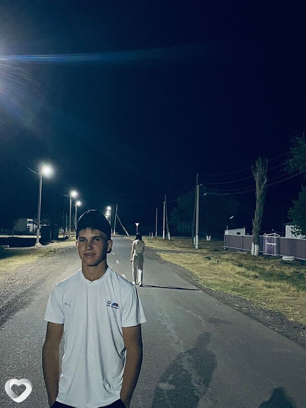 Александр, 19, Таразе — анкета №2630686