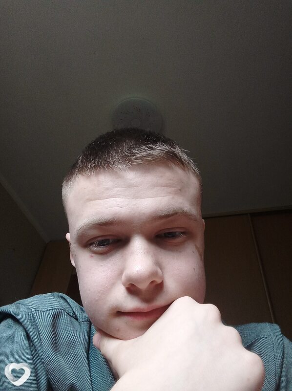 Юрий, 19, Казани — анкета №2631184