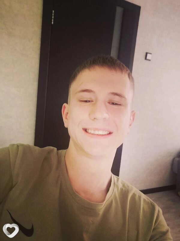 Дмитрий, 21, Иркутске — анкета №2632235