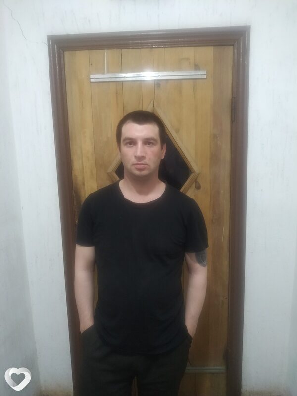 Артём, 30, Энгельсе — анкета №2631875