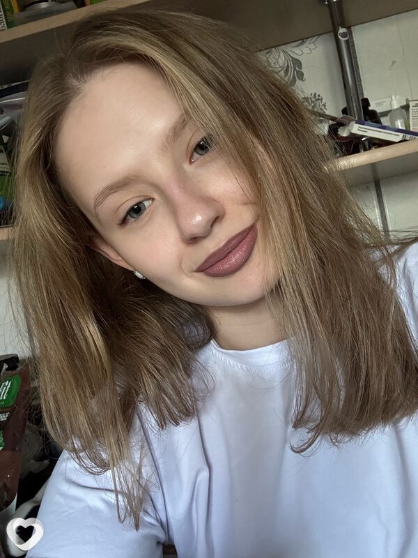 Анна, 20, Самаре — анкета №2631727