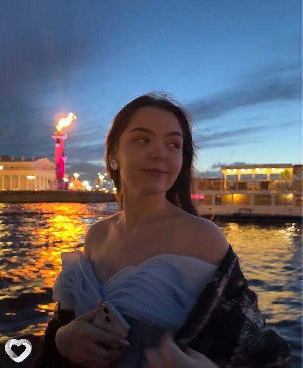 Алина, 19, Санкт-Петербурге — анкета №2632087