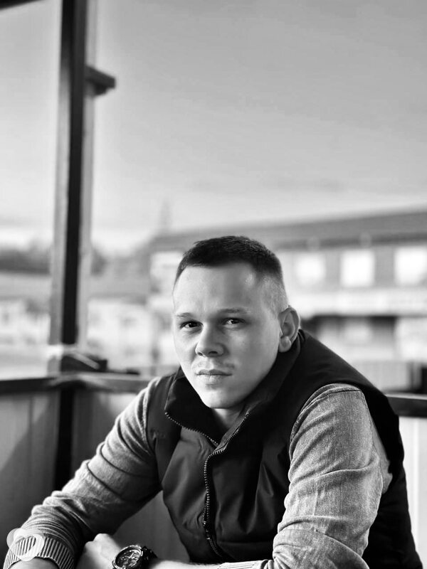 Виталий, 22, Новом Осколе — анкета №2632736